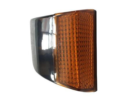 VOLVO FM OCH FH VERSION 2 HÖRNET LAMPA RH HÖRN LAMPA TÄCKA RH 20409875 20425419